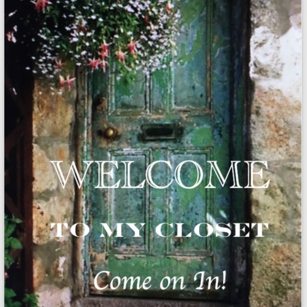 ✨Welcome to My Closet ✨